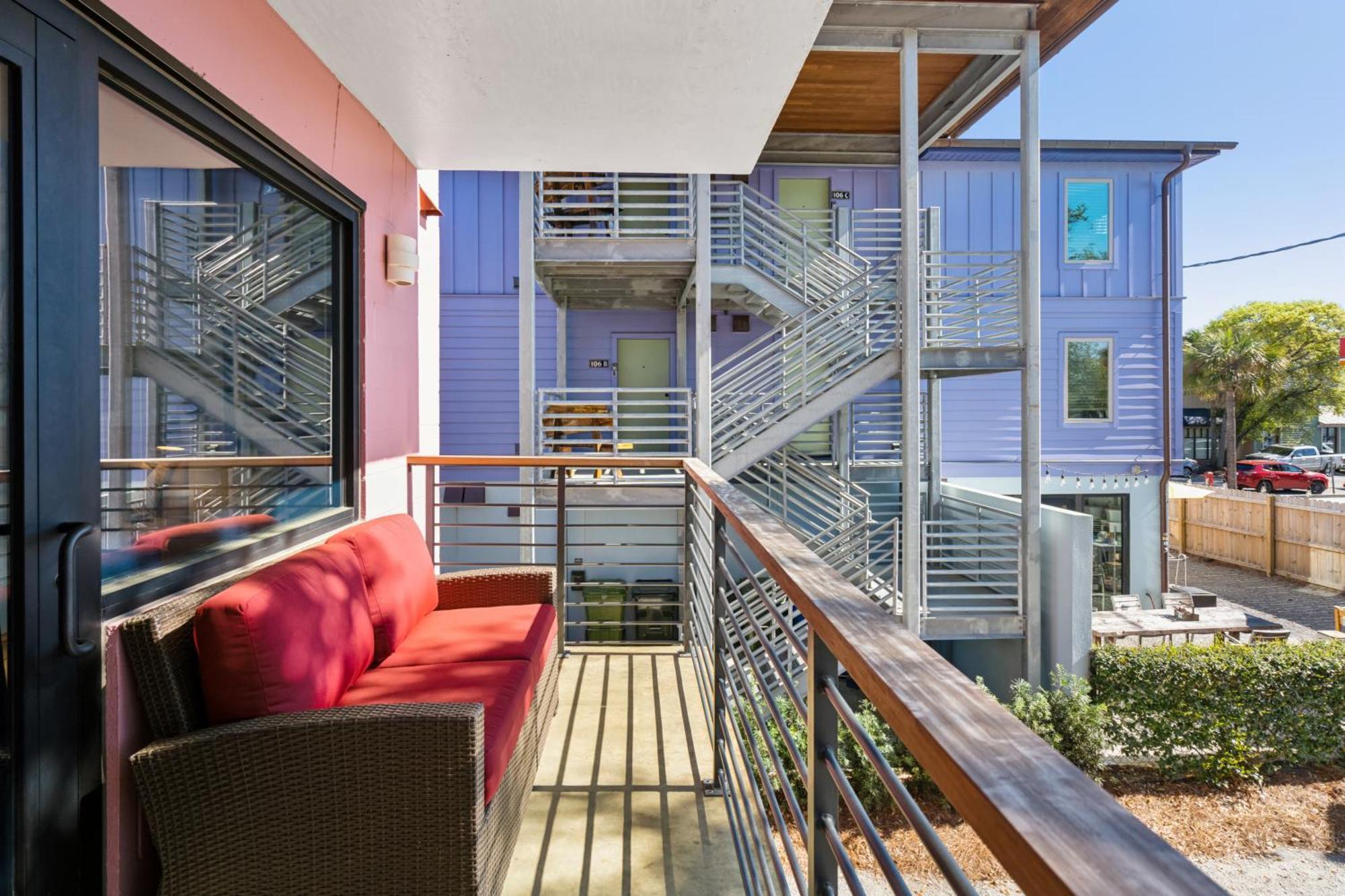 Boutique Vera Hotel In The Heart Of Folly Beach Kültér fotó