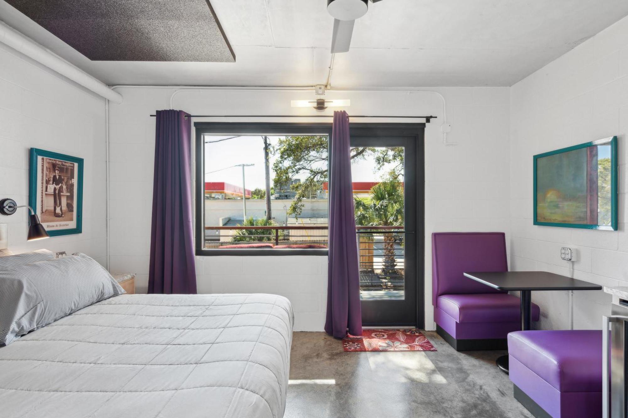 Boutique Vera Hotel In The Heart Of Folly Beach Kültér fotó
