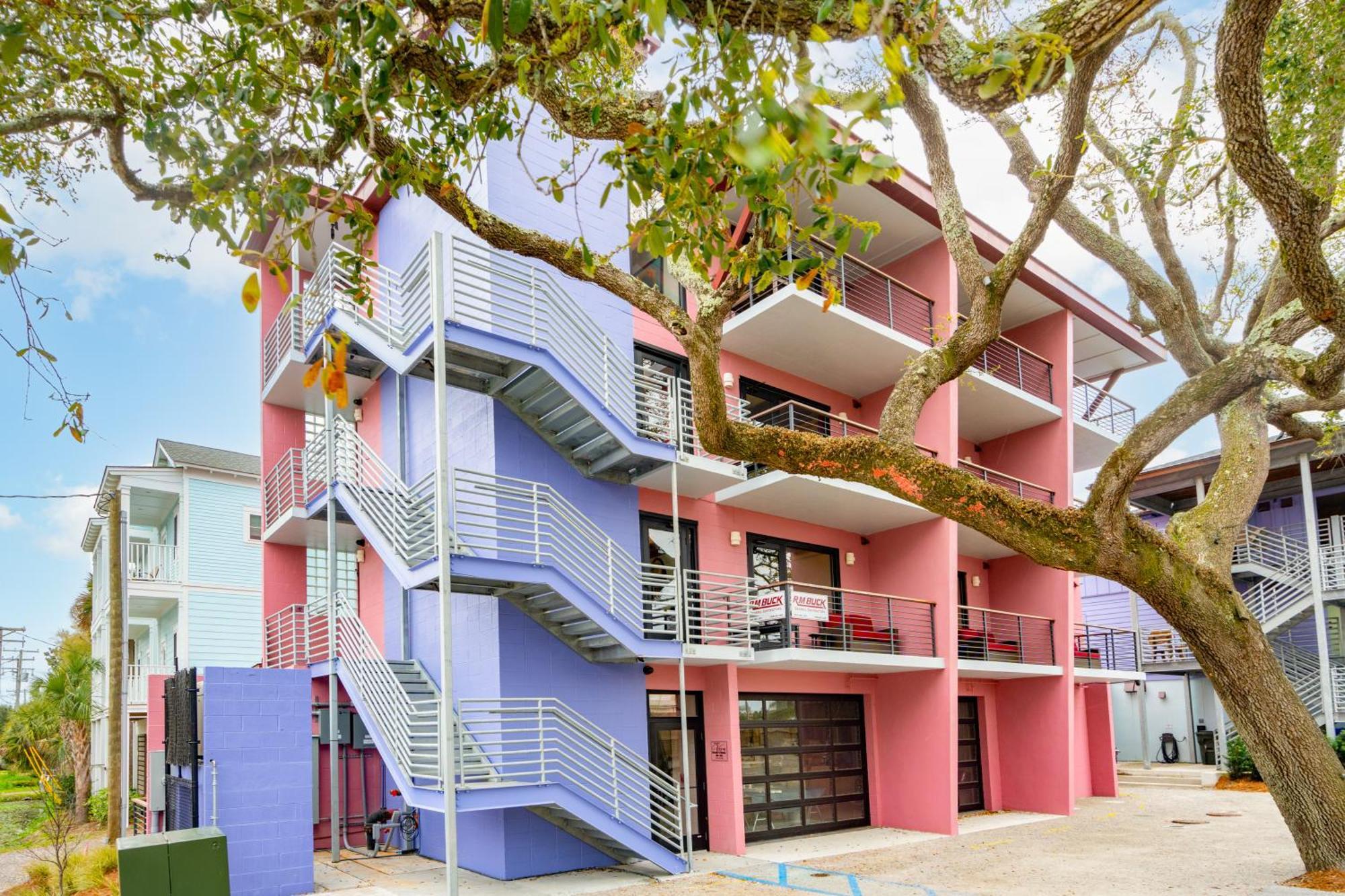 Boutique Vera Hotel In The Heart Of Folly Beach Kültér fotó